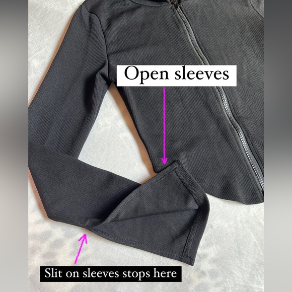 ❌SOLD❌ BLACK HOODED TWO WAY ZIP UP LONG SLEEVE WORKOUT ACTIVEWEAR JACKET HOODIE - Picture 3 of 9